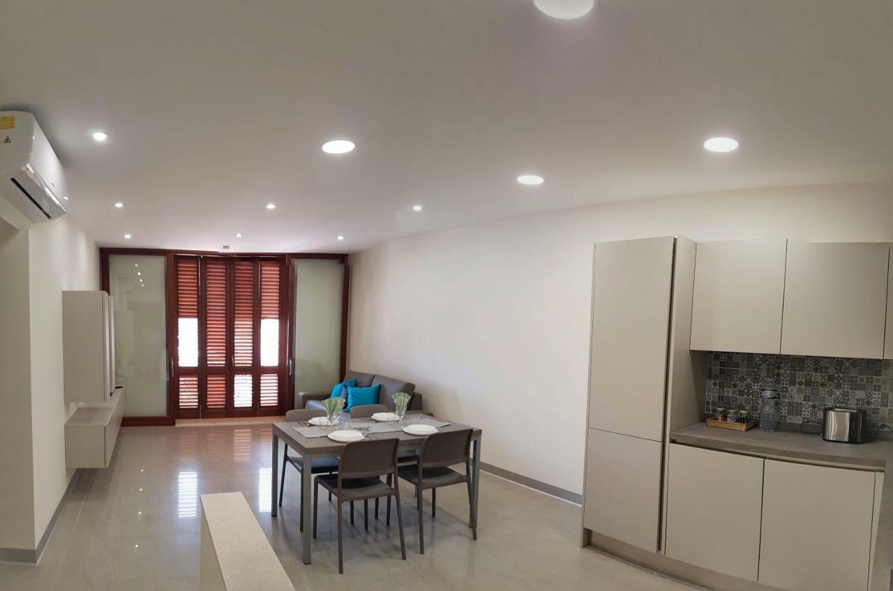 Fort Cambray Apartment With Spectacular Sea Views Mgarr المظهر الخارجي الصورة